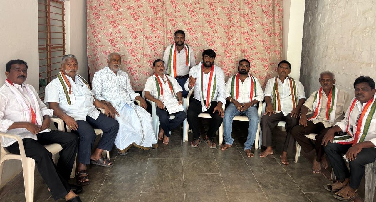 సవాళ్లు కాదు.. ప్రజా సమస్యలపై పోరాటం చేయండి: ధ్రువకుమార్