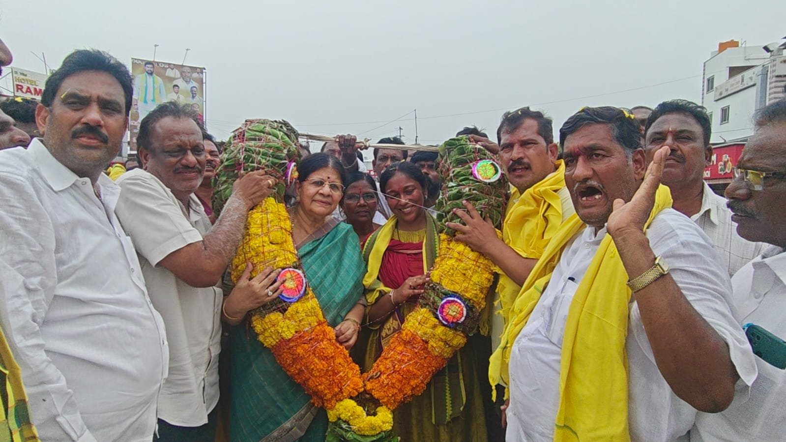 శ్రీవారి కృపతోనే విజయం సాధించాం.... బొజ్జల రిషితా రెడ్డి