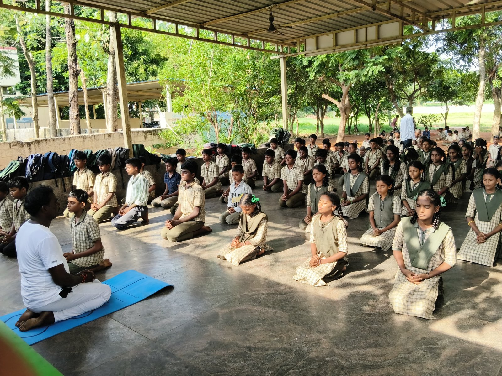 ఆరోగ్యవంతమైన జీవితానికి యోగా మార్గం - Additional Image