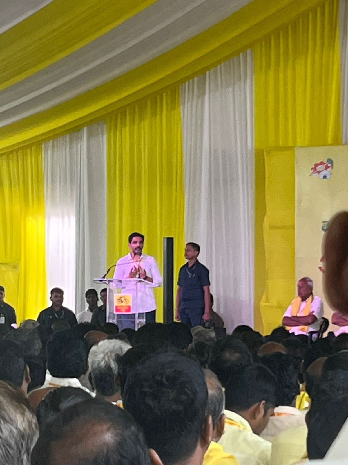 కార్యకర్తలే తెలుగుదేశం పార్టీకి వెన్నెముక: మంత్రి నారా లోకేష్