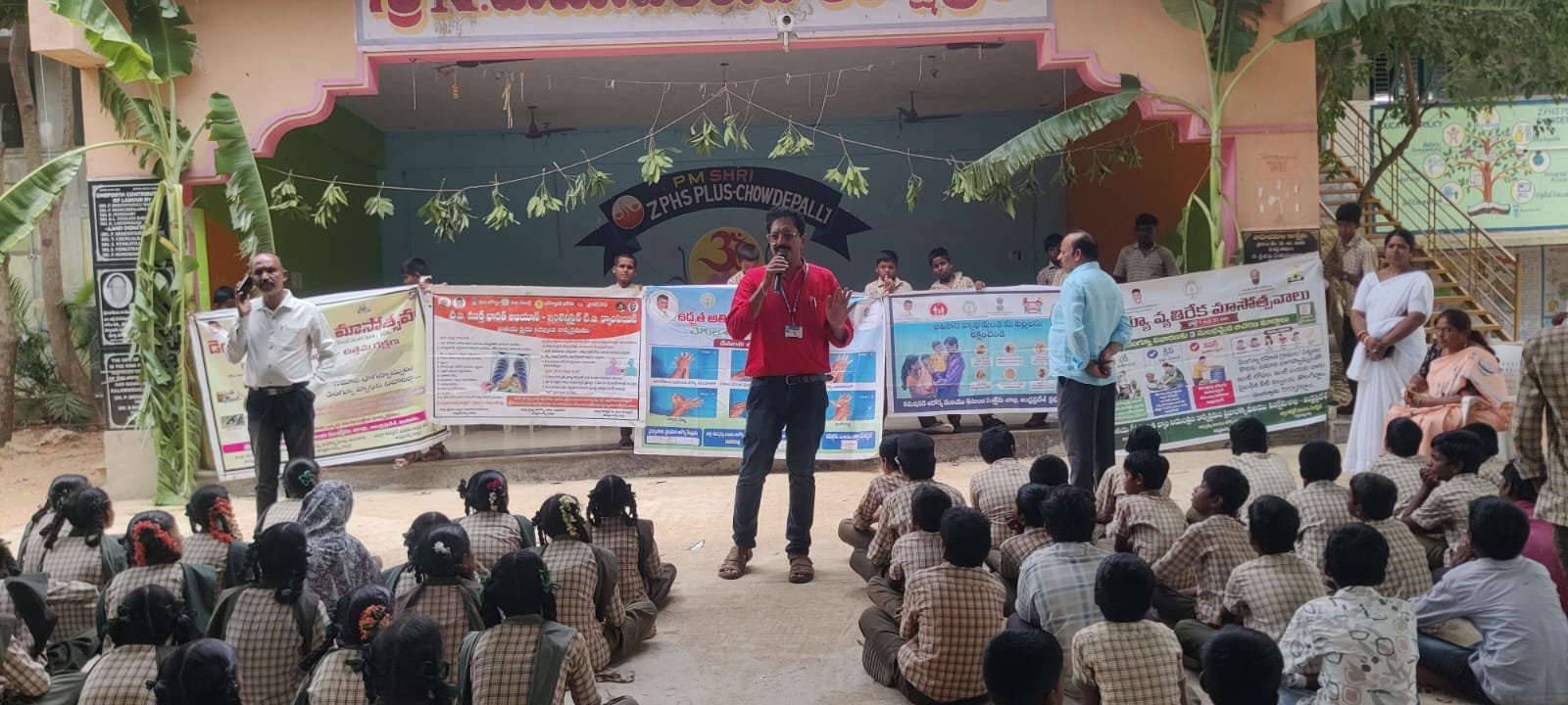 అవగాహనే ఆరోగ్యానికి అసలైన రక్షణ కవచం-చౌడేపల్లిలో విద్యార్థులకు ఆరోగ్య చైతన్యం