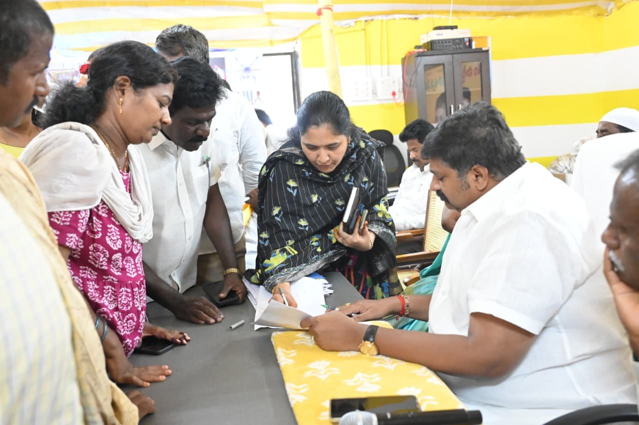 ప్రజా సమస్యల పరిష్కారమే కూటమి ప్రభుత్వ లక్ష్యం... ఎమ్మెల్యే గురజాల జగన్‌ మోహన్ 