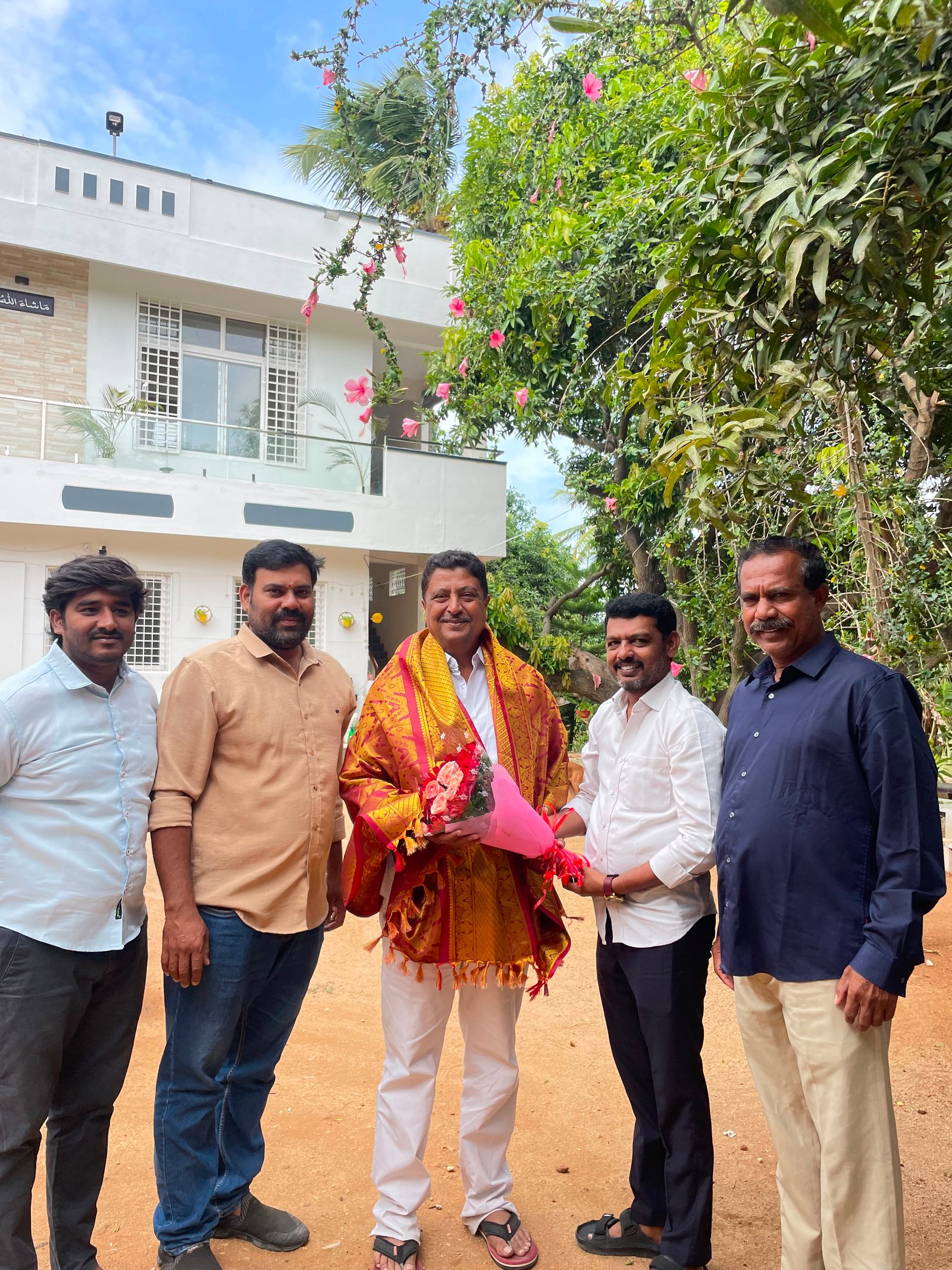 వైఎస్సార్సీపీ సమన్వయకర్తను కలిసిన సీపీ రాఘవ రెడ్డి