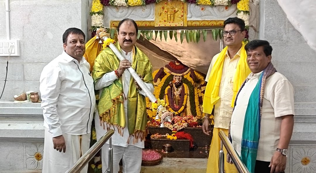 హరోంహార నామస్మరణతో మార్మోగిన బాలసుబ్రహ్మణ్యస్వామి ఆలయం