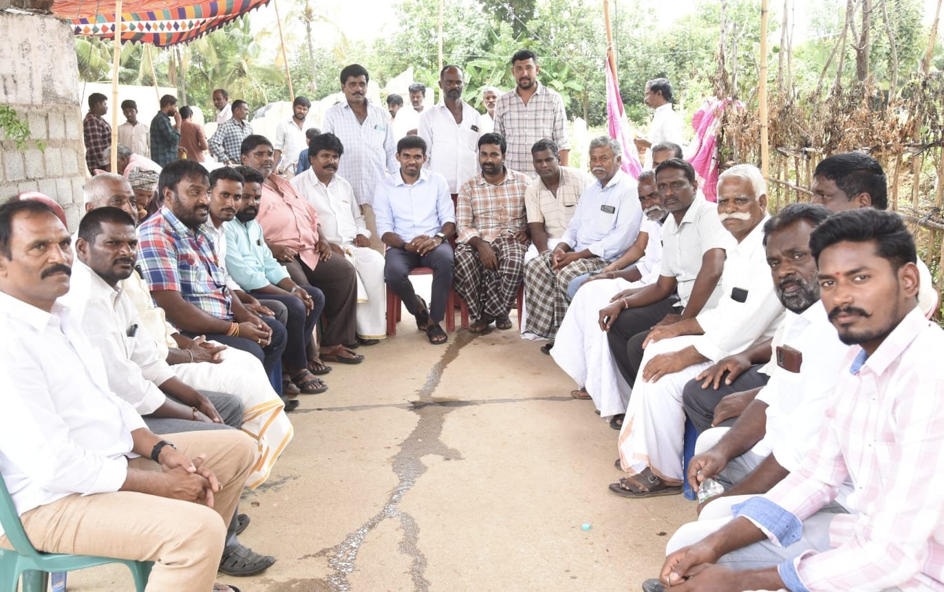 ఎర్రావారిపాళెంలో హర్షిత్‌రెడ్డి పర్యటన - Additional Image
