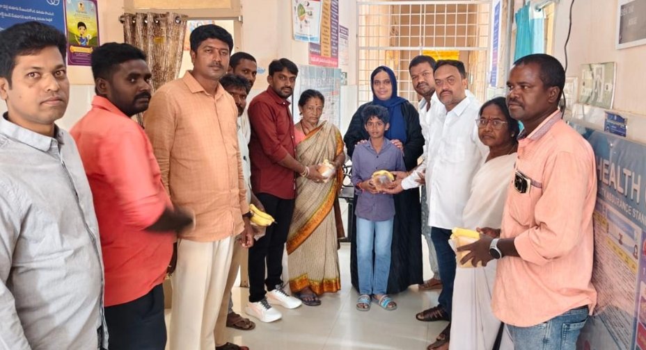 చౌడేపల్లిలో ఘనంగా పవన్‌ కళ్యాణ్‌ జన్మదిన వేడుకలు - Additional Image