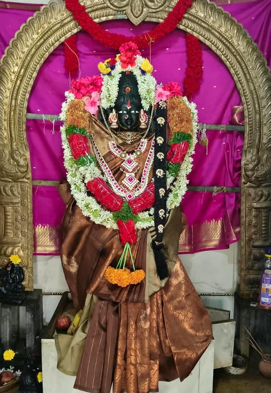 వైభవంగా శ్రీ వైష్ణవి దేవి ఆలయంలో ప్రత్యేక పూజలు