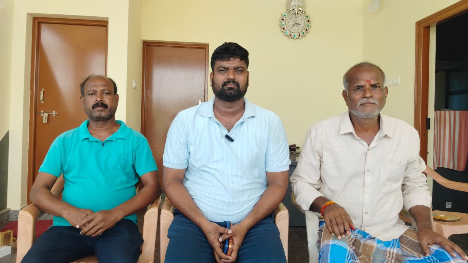 స్వచ్ఛంద సేవకూ అడ్డంకులా? పీ-4 పిలుపుకు స్పందిస్తే కక్ష సాధింపా..? అభివృద్ధి పనులు చేస్తుంటే అడ్డుకోవడం సమంజసం కాదు: ప్రవీణ్‌నాయుడు