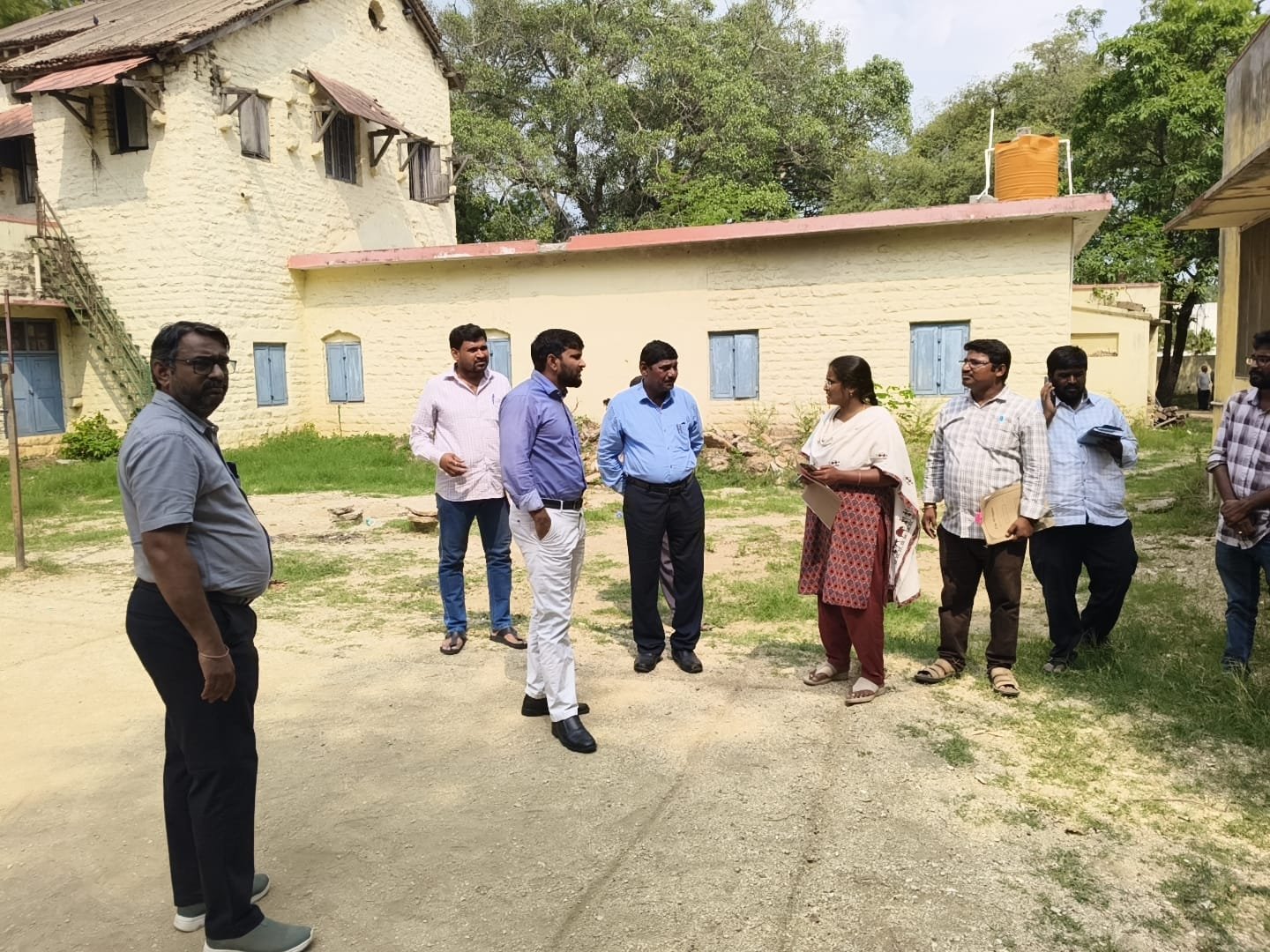 జిల్లా టీకాల కేంద్రం ఏర్పాటుకు స్థల పరిశీలన