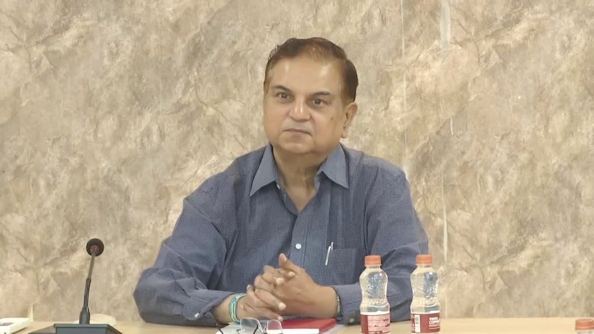 స్థానిక ఎన్నికలకు సర్వం సిద్ధం.. సుప్రీం తీర్పే తరువాయి!