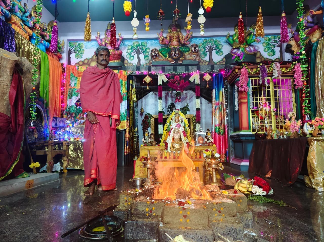 బాలాత్రిపుర సుందరి దేవి పూజలు ప్రారంభం ...ఈ నెల 19వ తేదీ వరకు పూజలు, హోమాలు